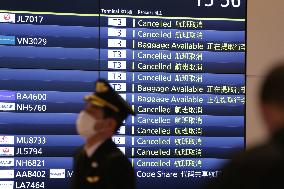 Haneda Airport quiet due to new coronavirus